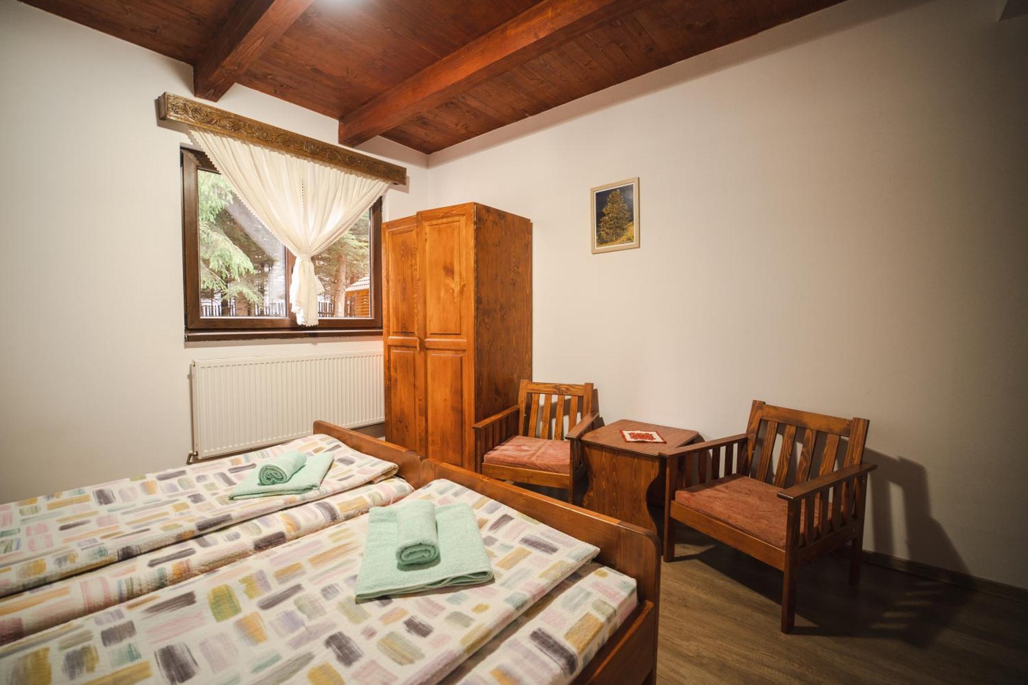 Csaloka Kulcsoshaz Villa Harghita-Băi Eksteriør bilde