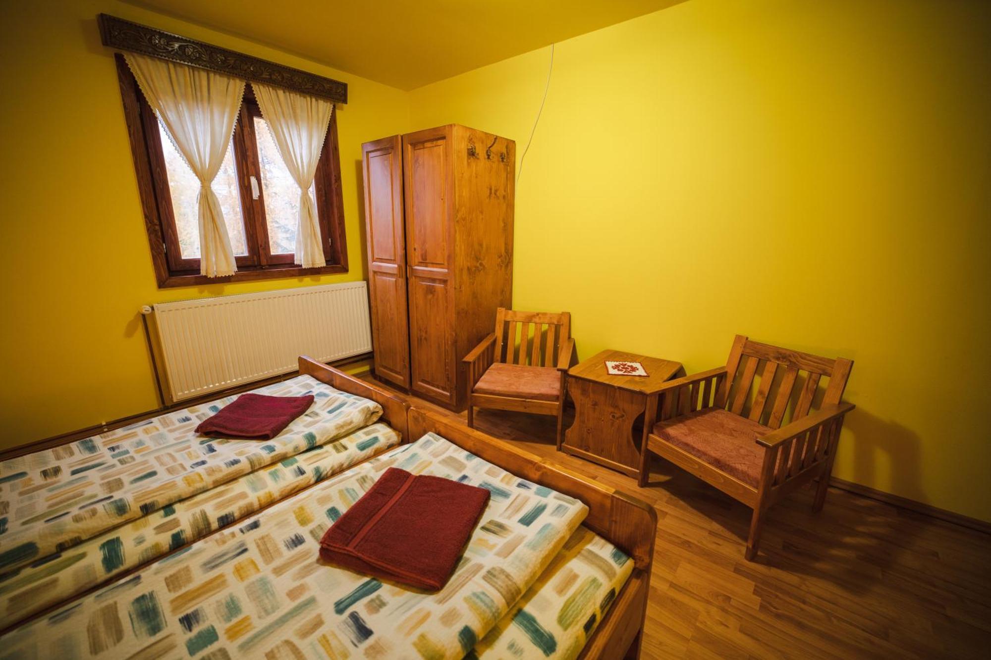 Csaloka Kulcsoshaz Villa Harghita-Băi Eksteriør bilde
